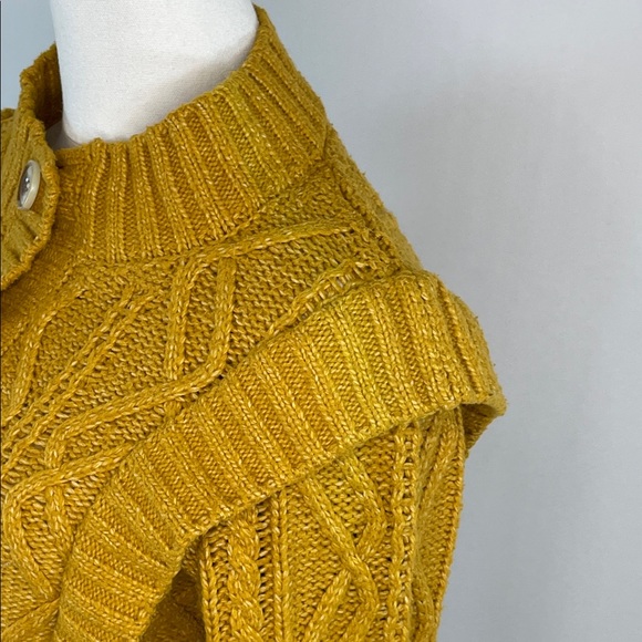 Central Park West Golden Savannah Cardigan, M - Picture 6 of 8